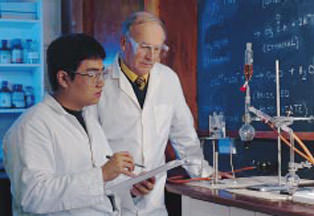Brooke House College teaches chemistry